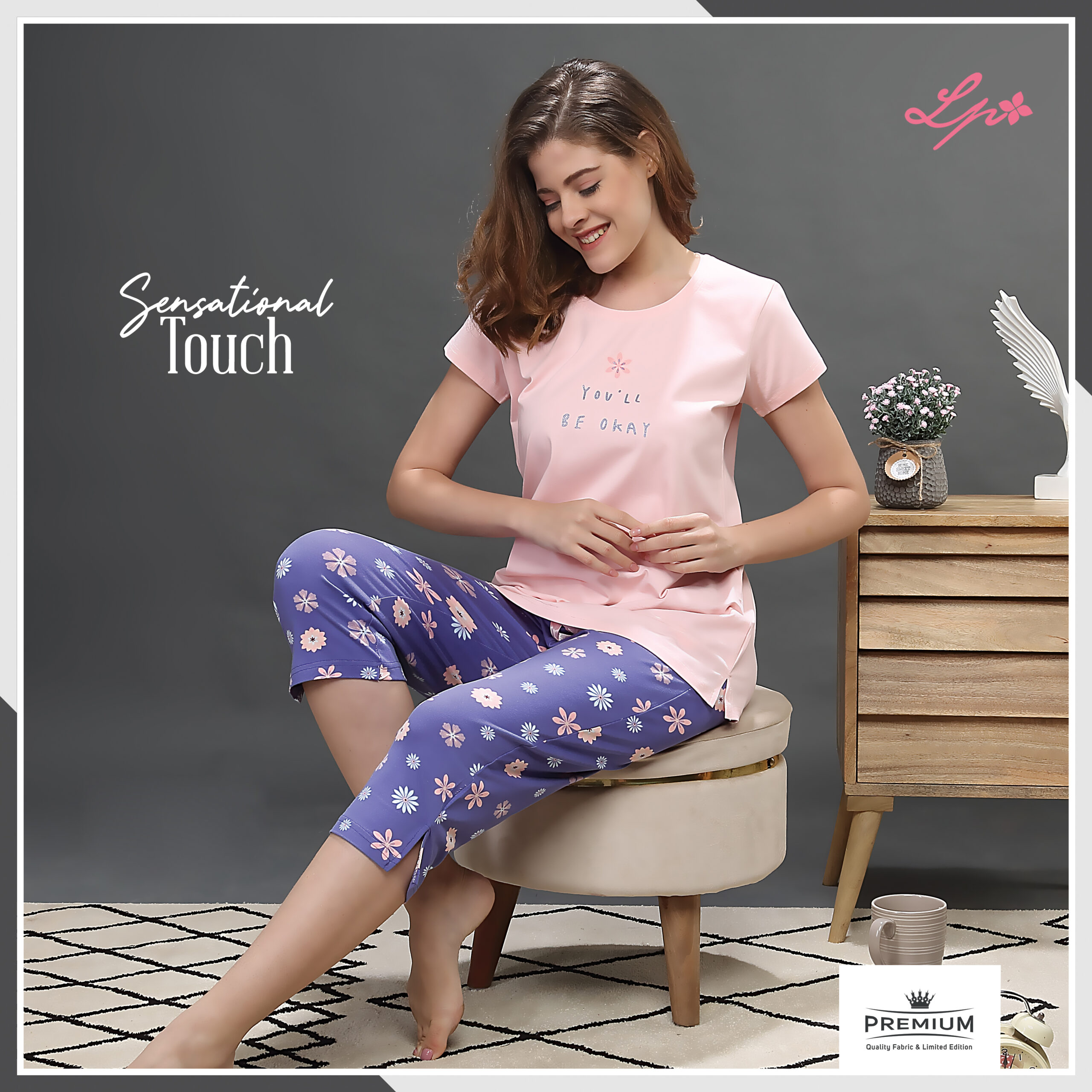 8024-B Little Pink Solid Navy T-Shirt With Printed Capri Set